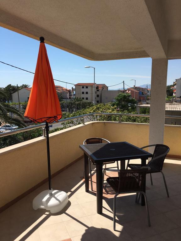 Apartmani Morango Podstrana Exterior foto